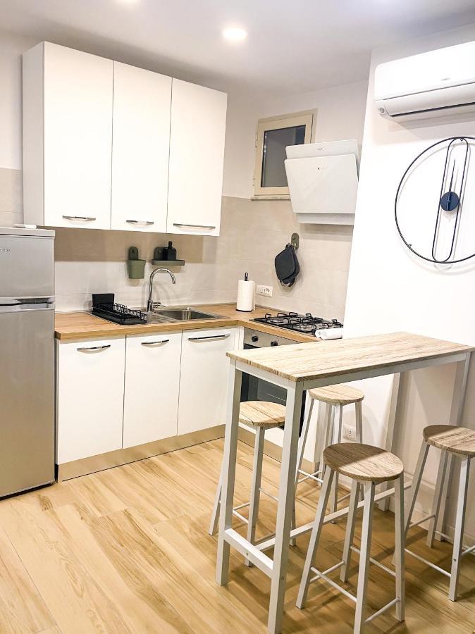 Buen Retiro 52 Apartment Naples Luaran gambar